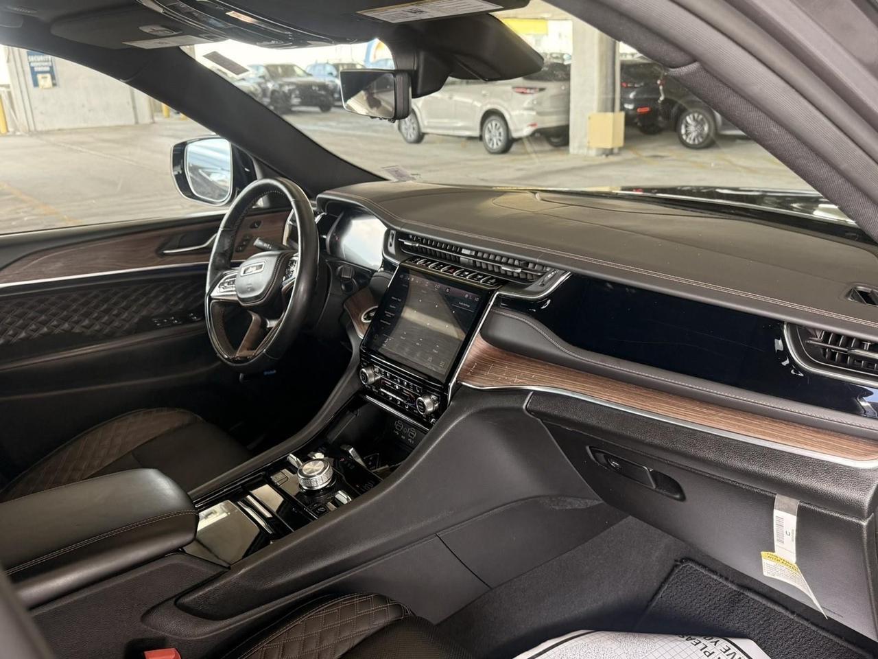 2023 Jeep Grand Cherokee Summit Bayside NY