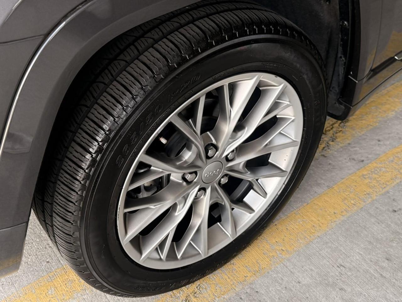 2023 Jeep Grand Cherokee Summit Bayside NY