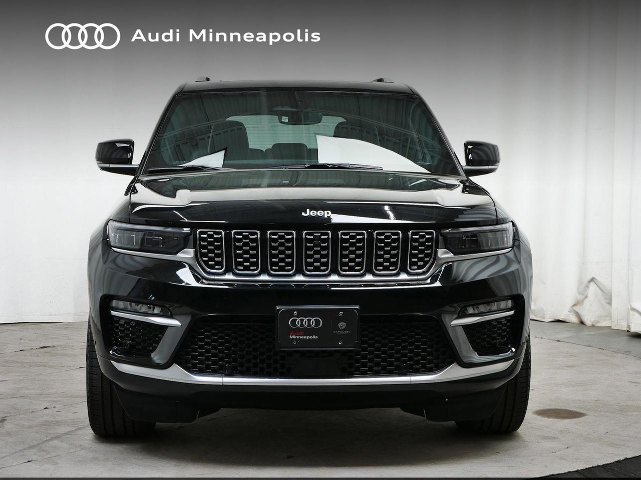 2023 Jeep Grand Cherokee Summit Oak Ridge TN