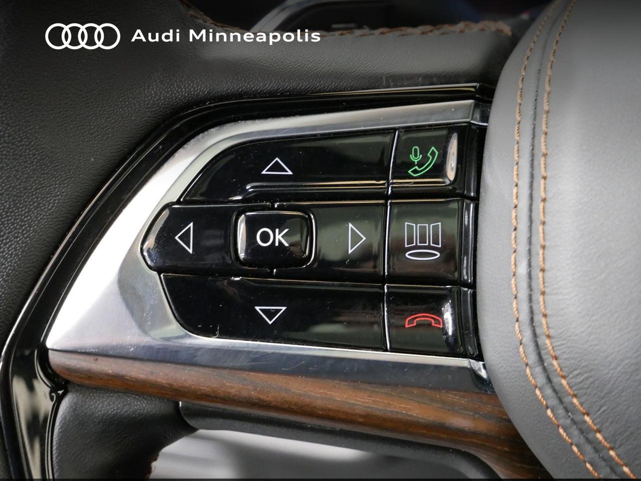 2023 Jeep Grand Cherokee Summit Oak Ridge TN