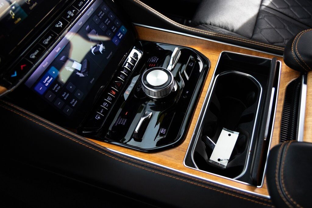 2023 Jeep Grand Wagoneer Series III Kenosha WI