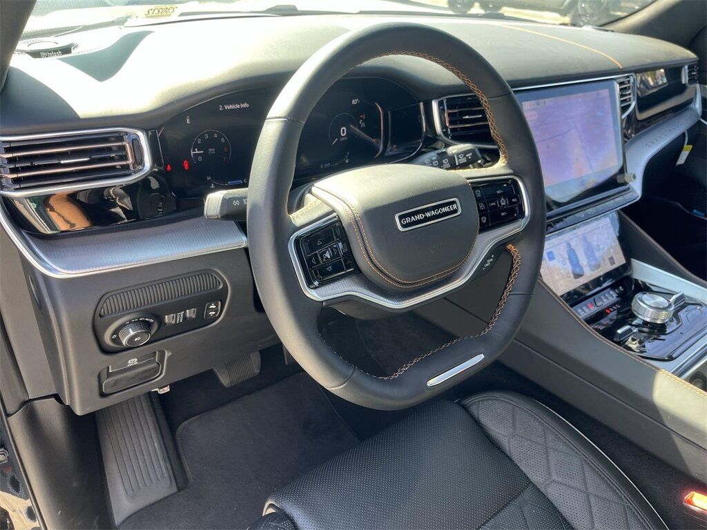 2023 Jeep Grand Wagoneer Series III Quincy MA
