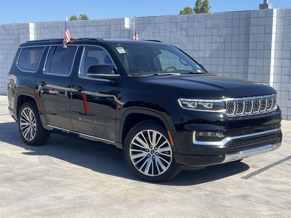 2023 Jeep Grand Wagoneer Series III Quincy MA