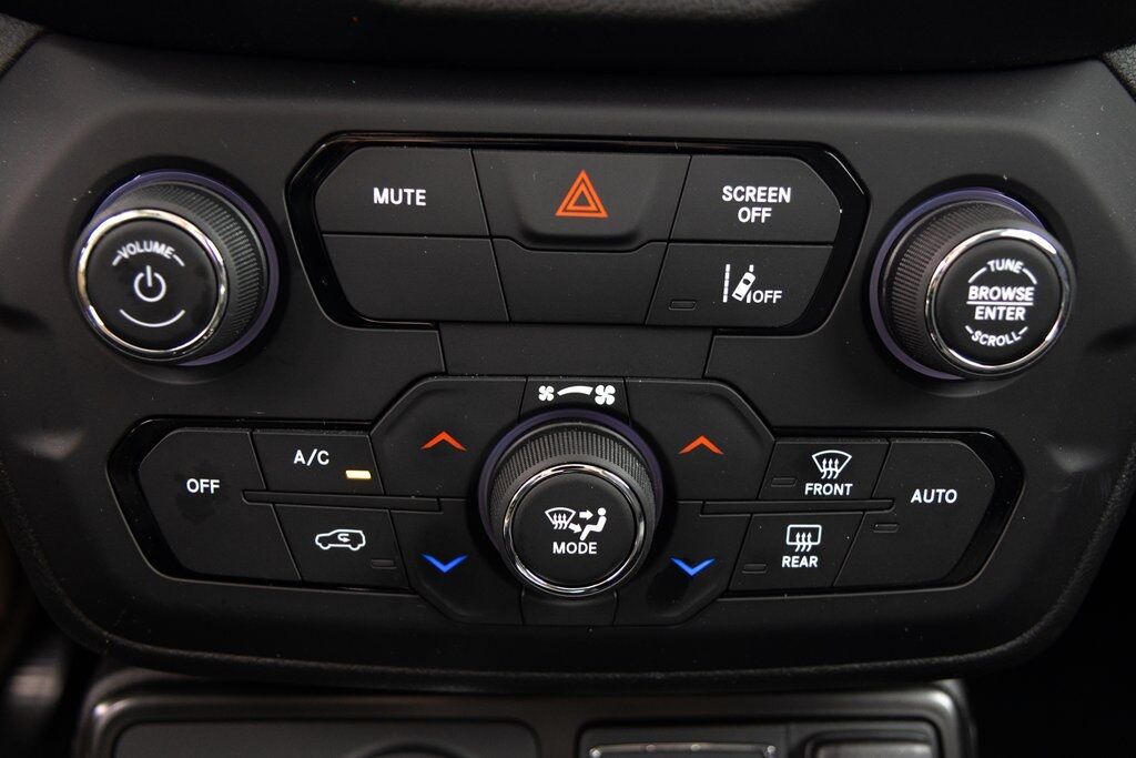 2023 Jeep Renegade Trailhawk Racine WI