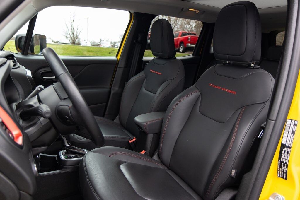 2023 Jeep Renegade Trailhawk Racine WI