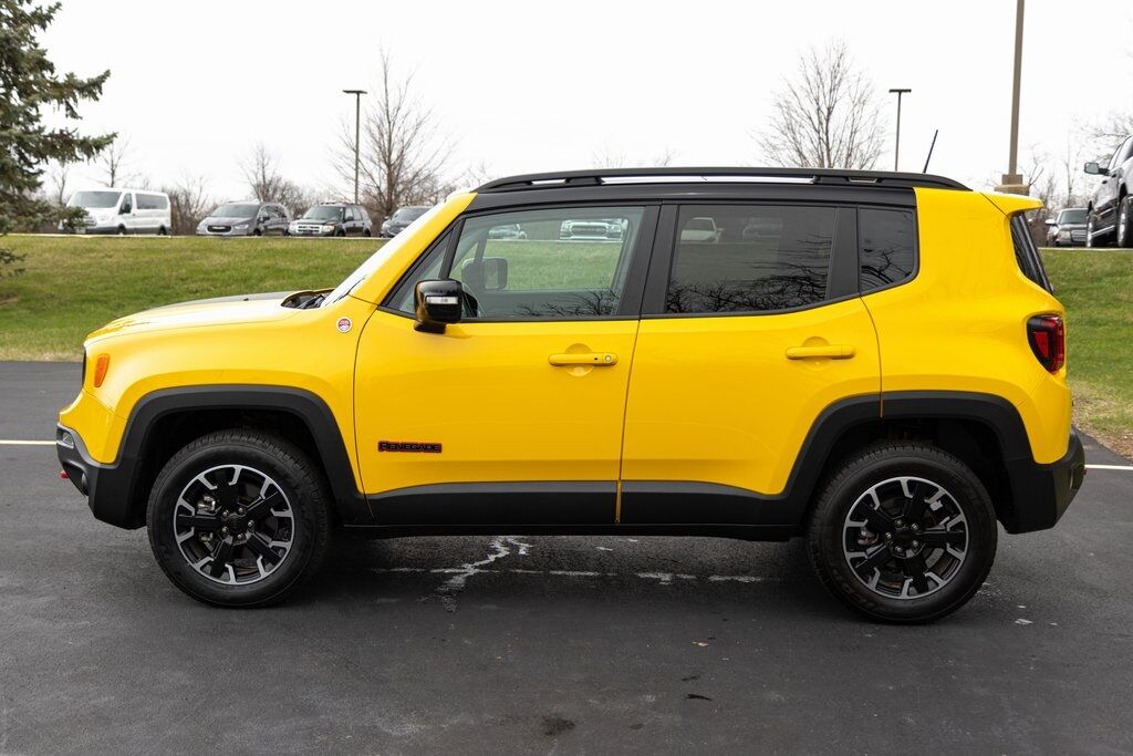 2023 Jeep Renegade Trailhawk Racine WI