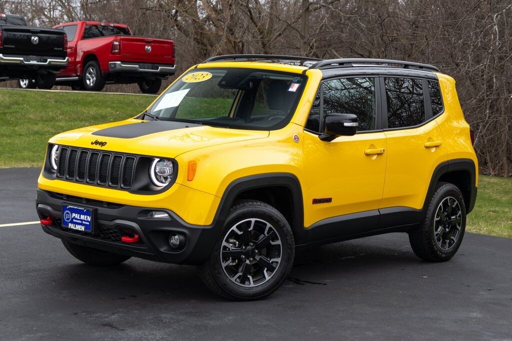 2023 Jeep Renegade Trailhawk Racine WI