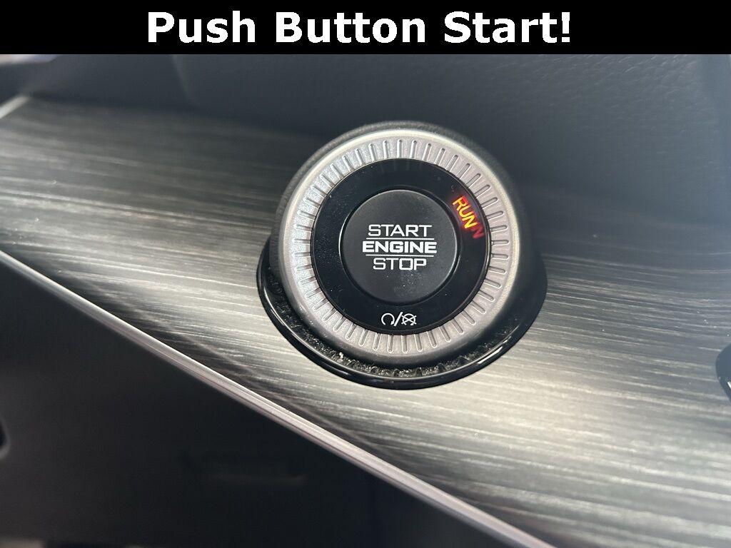 2023 Jeep Wagoneer L Series III Quincy MA