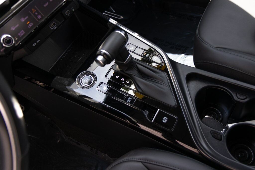 2023 Kia Niro EX Touring Kenosha WI
