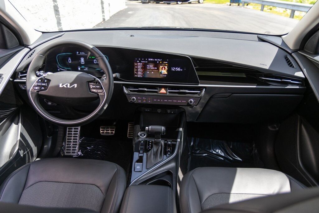 2023 Kia Niro EX Touring Kenosha WI