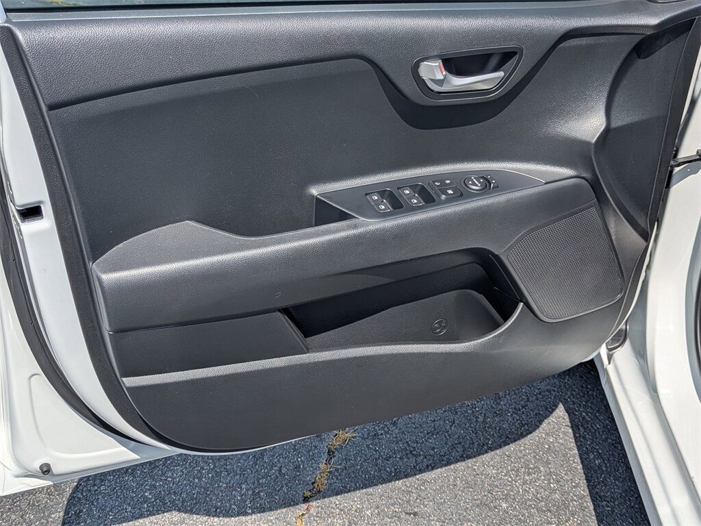 2023 Kia Rio S Kennesaw GA