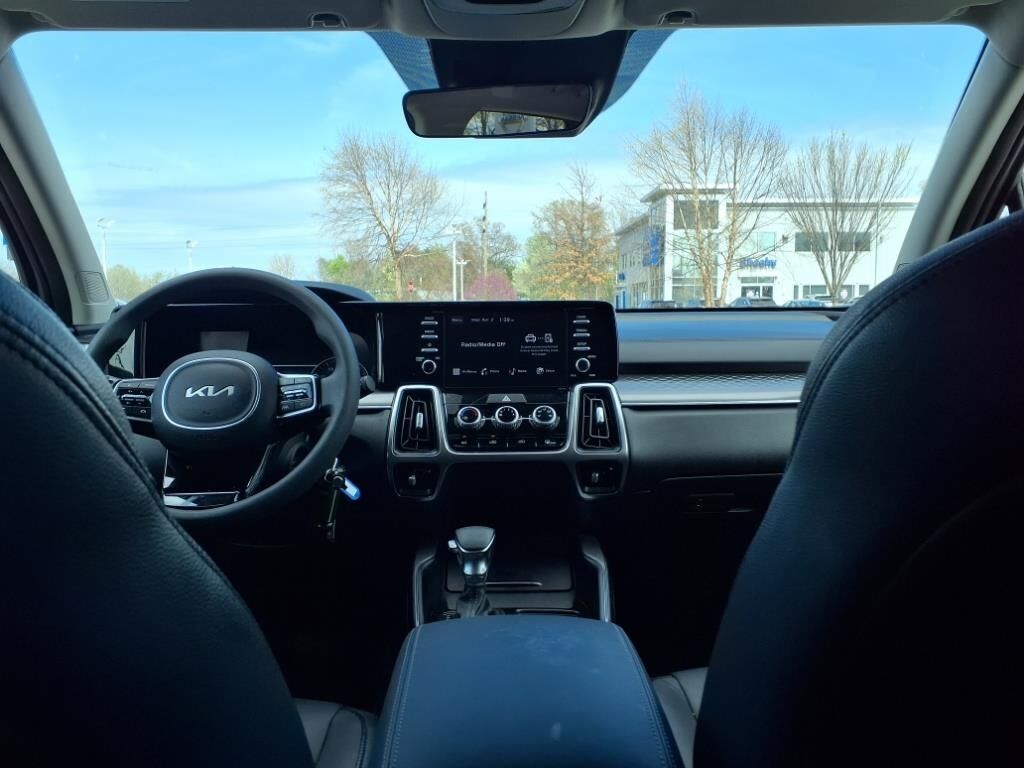 2023 Kia Sorento LX Waldorf MD
