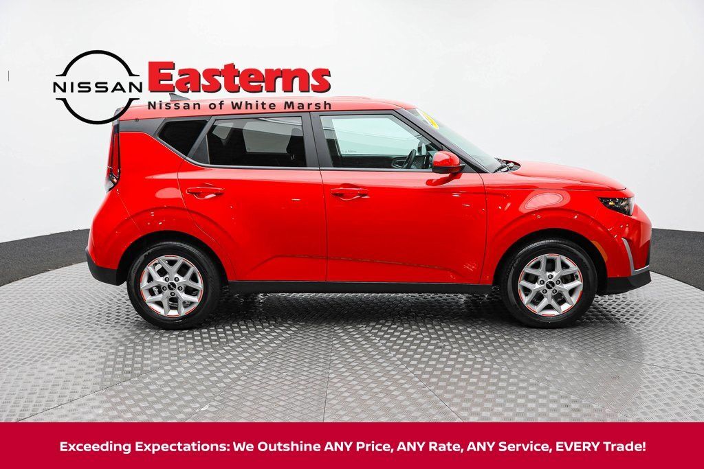 2023 Kia Soul LX White Marsh MD