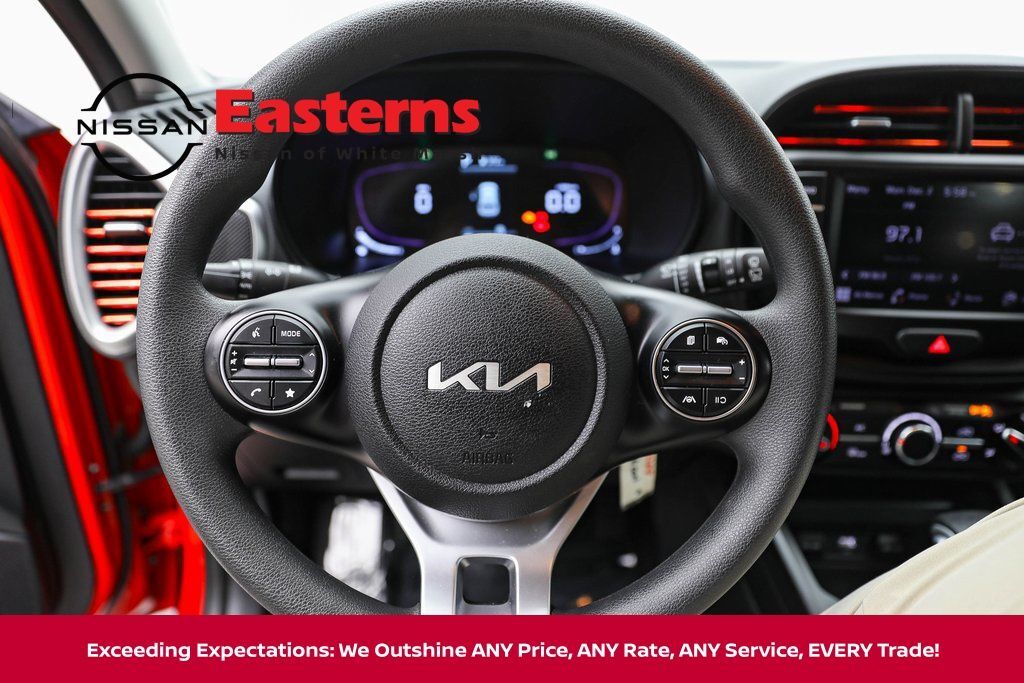 2023 Kia Soul LX White Marsh MD