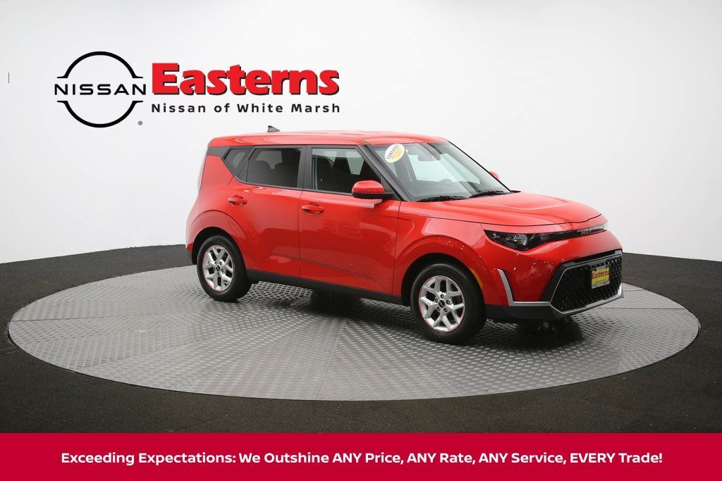 2023 Kia Soul LX White Marsh MD