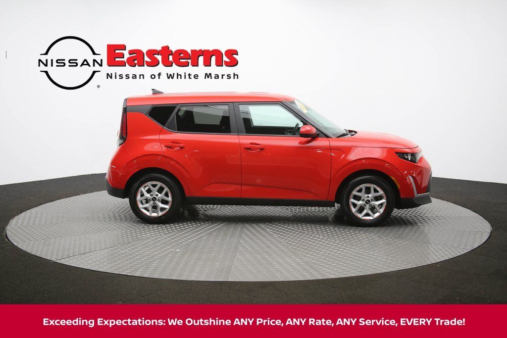 2023 Kia Soul LX White Marsh MD