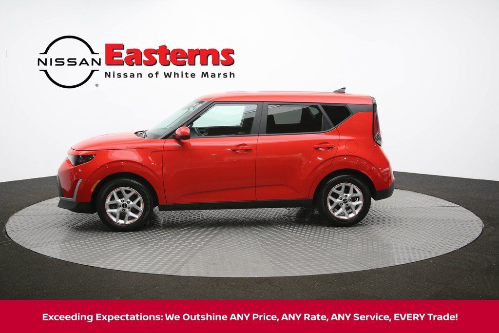 2023 Kia Soul LX White Marsh MD