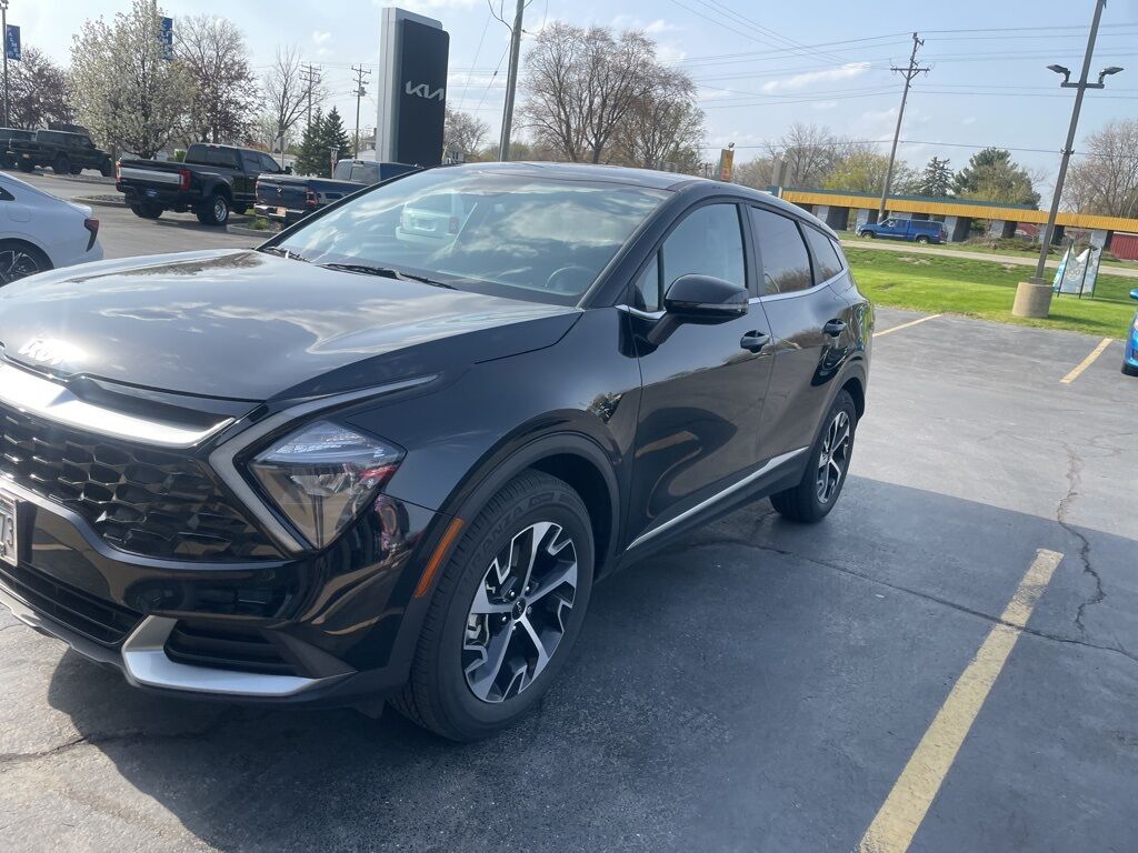 2023 Kia Sportage EX Kenosha WI