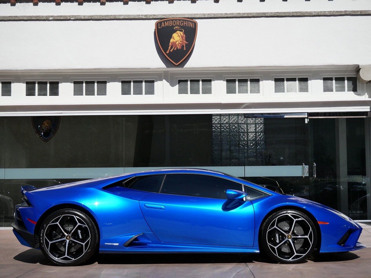 2023 Lamborghini Huracan EVO Base Base