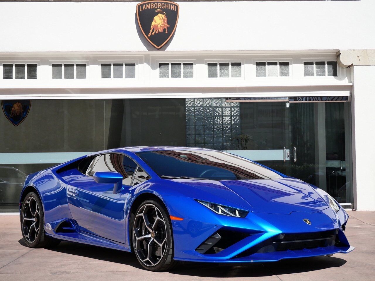 2023 Lamborghini Huracan EVO Base Base