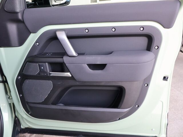 2023 Land Rover Defender 110 75th Edition Merriam KS