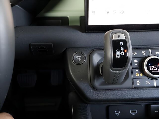 2023 Land Rover Defender 110 75th Edition Merriam KS