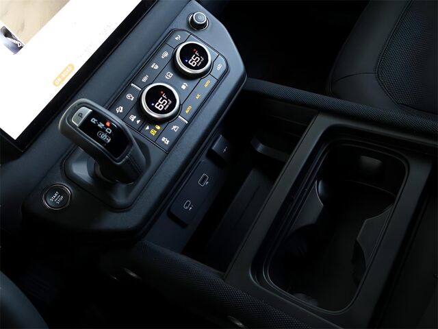 2023 Land Rover Defender 110 75th Edition Merriam KS