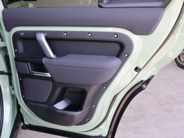 2023 Land Rover Defender 110 75th Edition Merriam KS