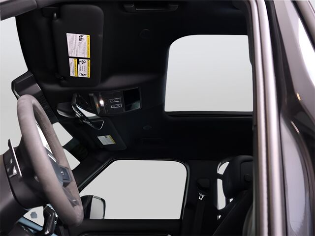 2023 Land Rover Defender 110 V8 Merriam KS
