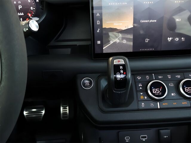2023 Land Rover Defender 110 V8 Merriam KS