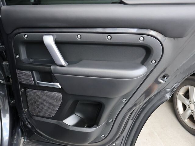 2023 Land Rover Defender 110 V8 Merriam KS