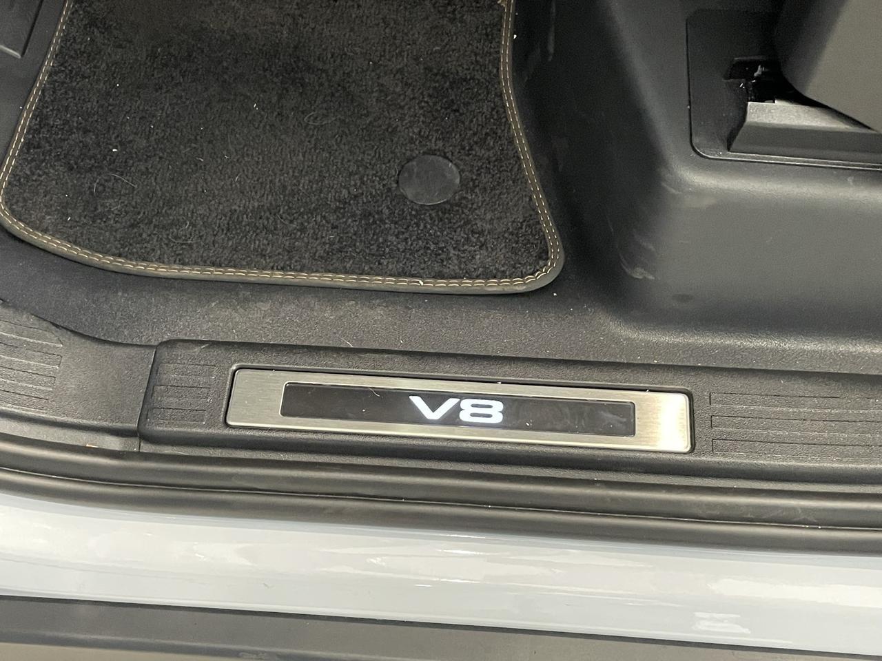 2023 Land Rover Defender 110 V8 Annapolis MD