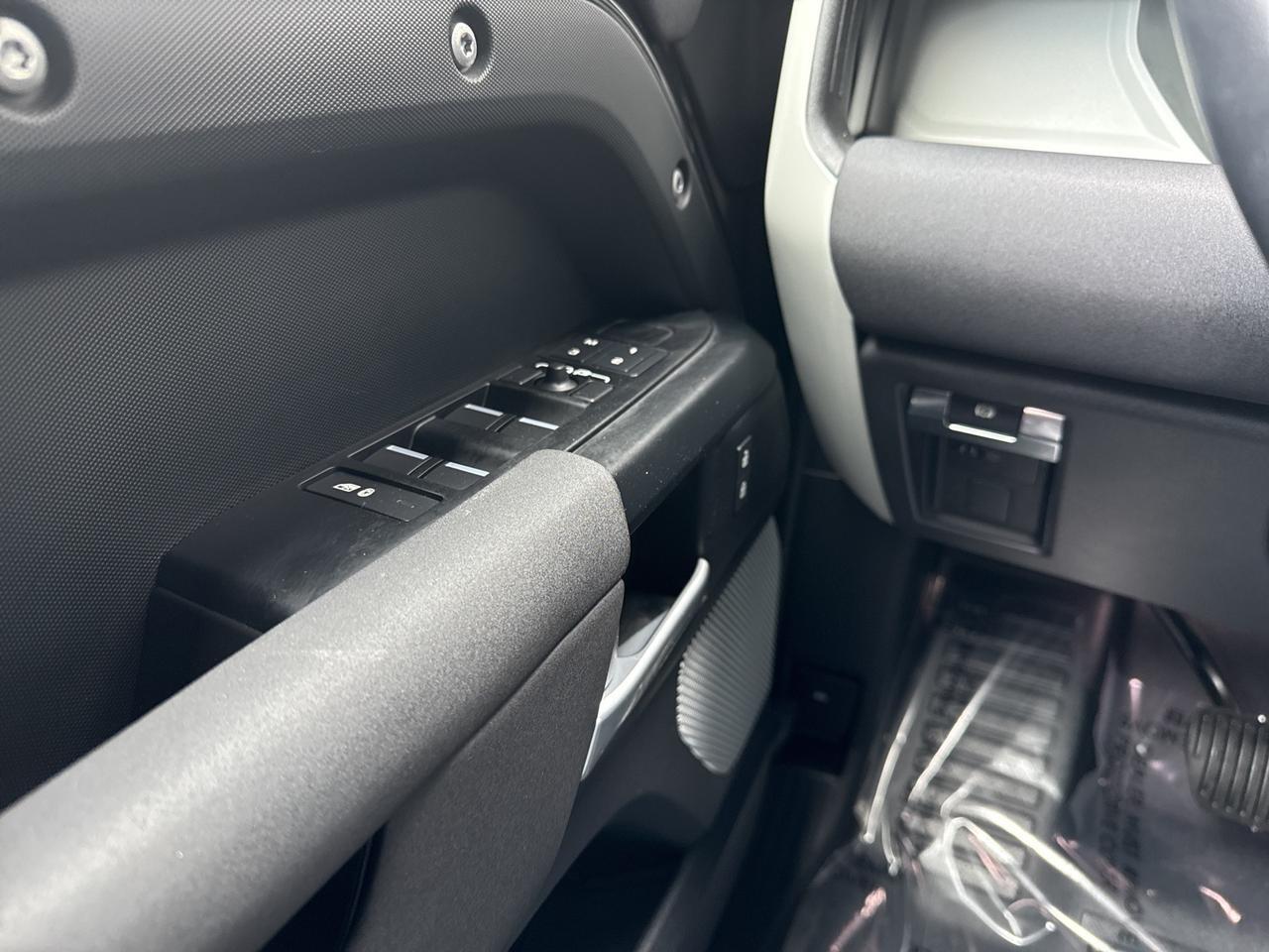 2023 Land Rover Defender 130 S Warrenton VA