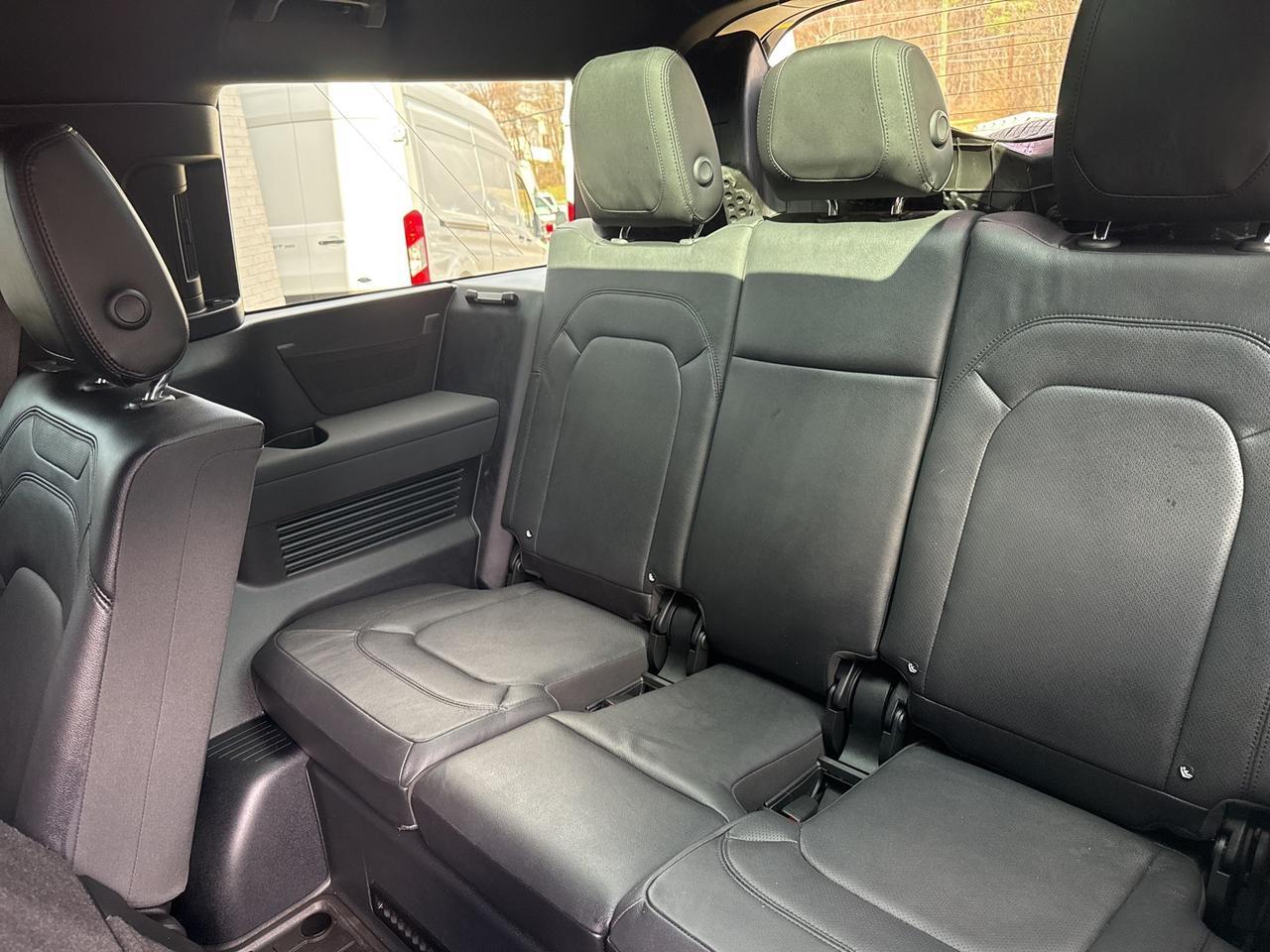 2023 Land Rover Defender 130 S Warrenton VA