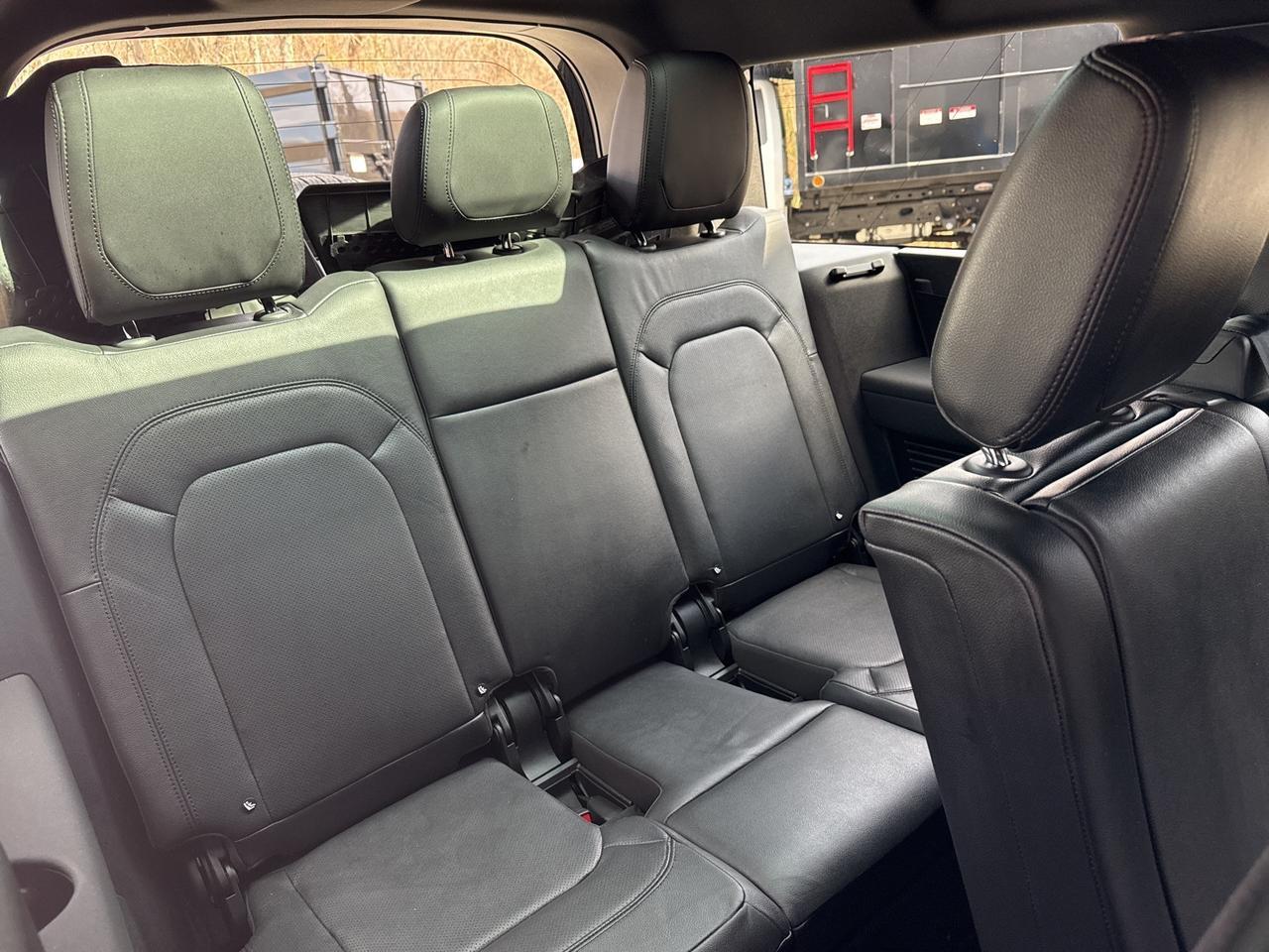 2023 Land Rover Defender 130 S Warrenton VA