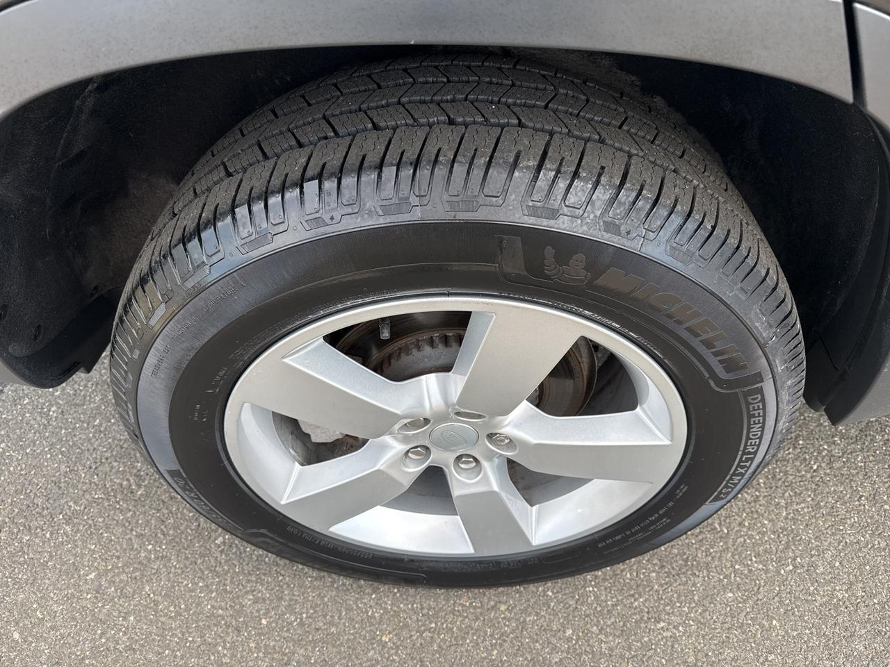 2023 Land Rover Defender 130 S Warrenton VA