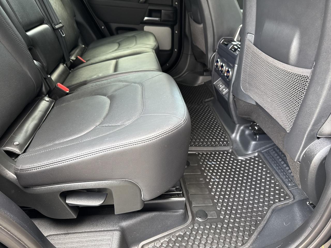 2023 Land Rover Defender 130 S Warrenton VA