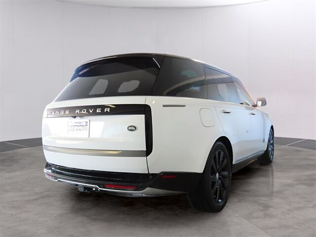 2023 Land Rover Range Rover SE LWB Merriam KS