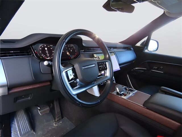 2023 Land Rover Range Rover SE LWB Merriam KS