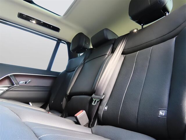 2023 Land Rover Range Rover SE LWB Merriam KS