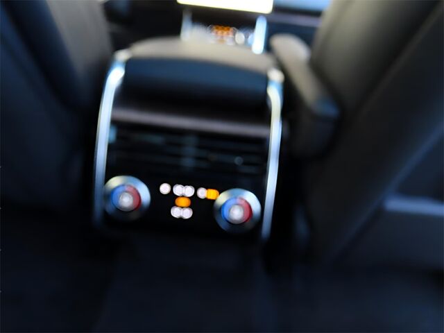2023 Land Rover Range Rover SE LWB Merriam KS