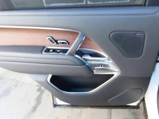 2023 Land Rover Range Rover SE LWB Merriam KS