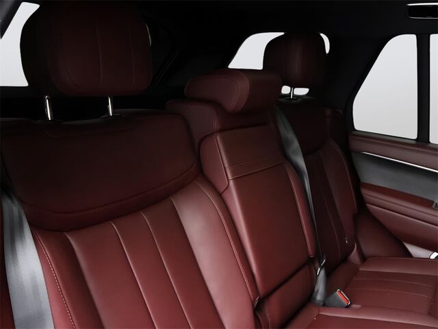 2023 Land Rover Range Rover SE Merriam KS