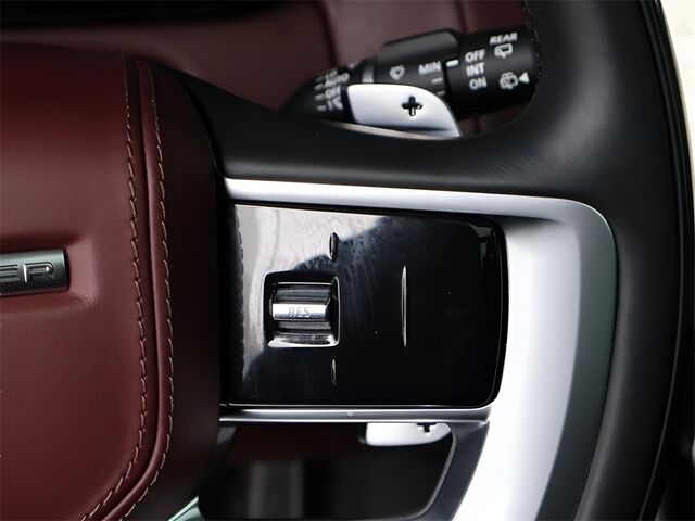 2023 Land Rover Range Rover SE Merriam KS