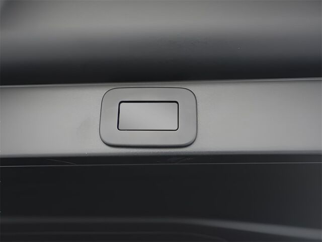 2023 Land Rover Range Rover SE Merriam KS