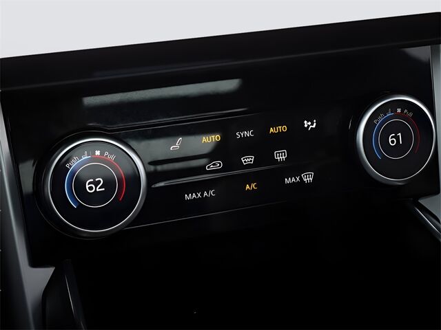2023 Land Rover Range Rover SE Merriam KS