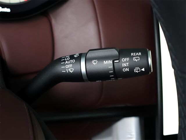 2023 Land Rover Range Rover SE Merriam KS