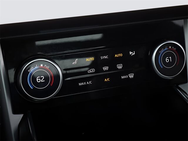 2023 Land Rover Range Rover SE Merriam KS