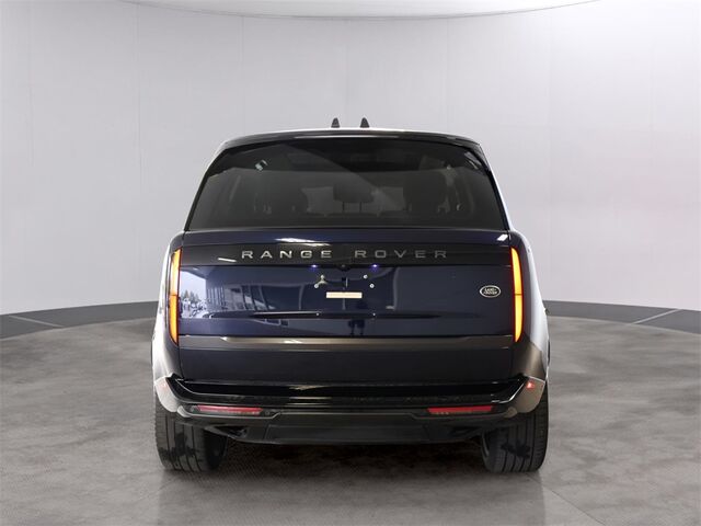2023 Land Rover Range Rover SE Merriam KS