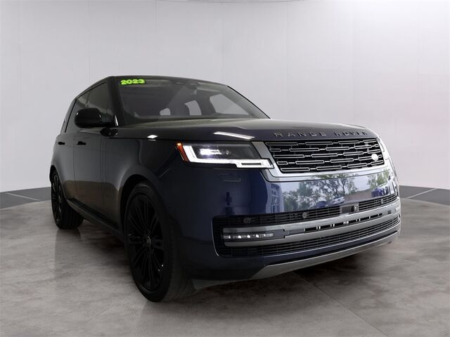 2023 Land Rover Range Rover SE Merriam KS
